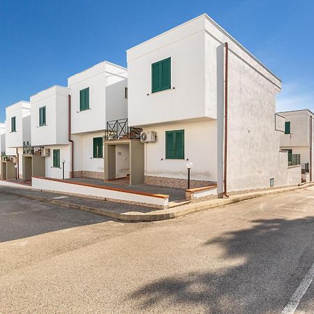 Blusea Beach Apartments Сан-Пьетро-ин-Беванья Экстерьер фото