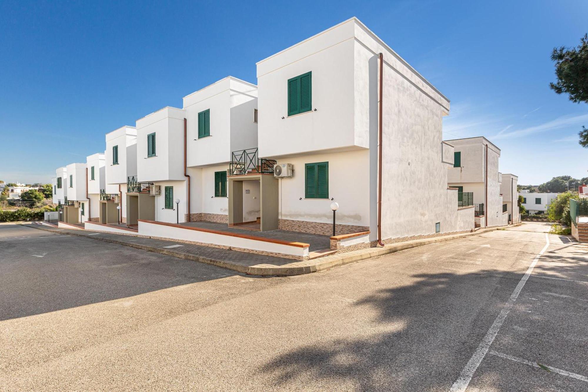 Blusea Beach Apartments Сан-Пьетро-ин-Беванья Экстерьер фото