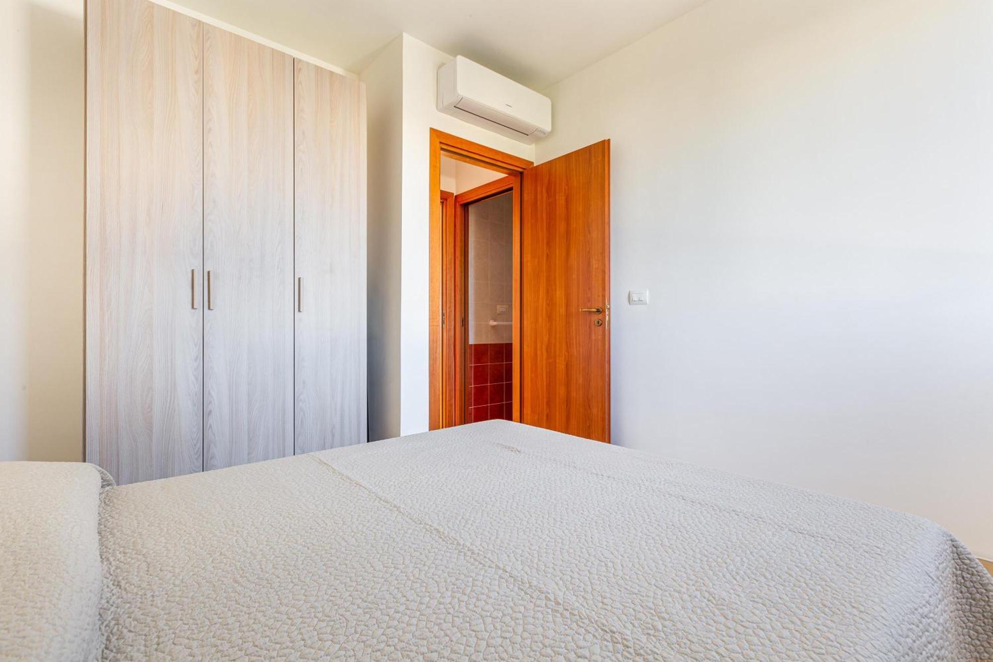 Blusea Beach Apartments Сан-Пьетро-ин-Беванья Экстерьер фото