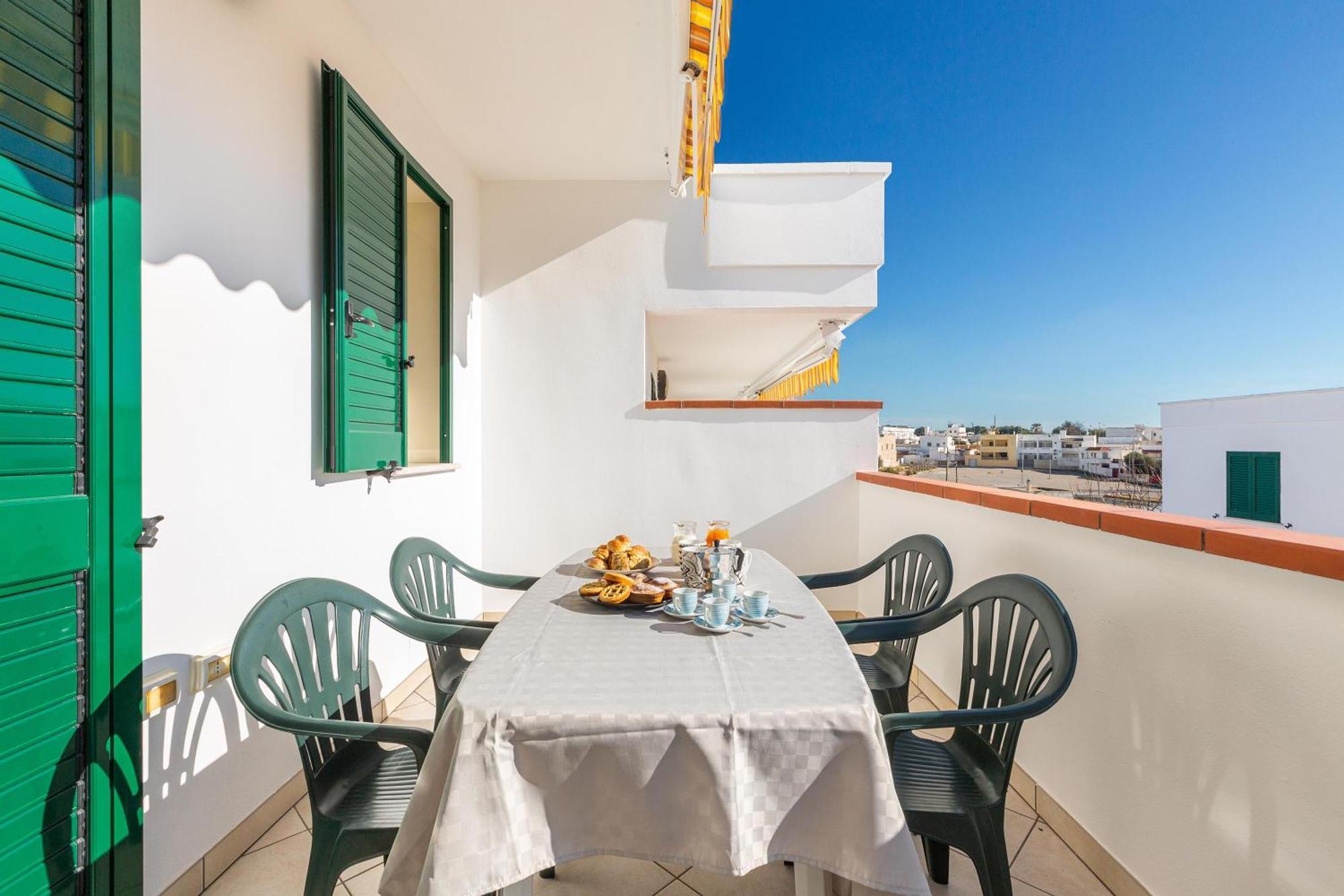 Blusea Beach Apartments Сан-Пьетро-ин-Беванья Экстерьер фото